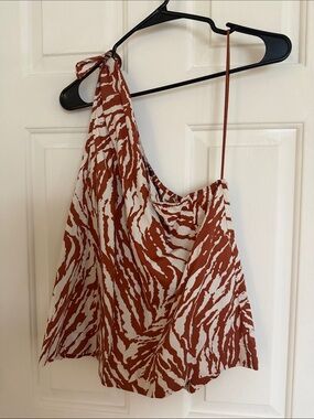 GAP One-Shoulder Rust and White Print Camisole